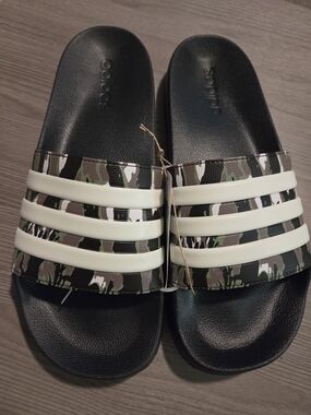 Adidas Adilette Shower  Camo Slide Sandals with White Stripes